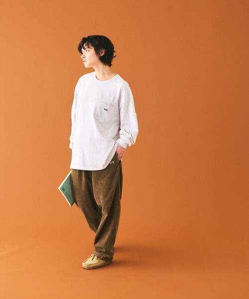 TOWNCRAFT(タウンクラフト)の「TOWN CRAFT/タウンクラフト 別注 ワンポイントクルーネック ロングスリーブ ポケットTシャツ(Tシャツ/カットソー・メンズ・アッシュグレー/ホワイト/ブラック/グリーン・SMALL/MEDIUM/LARGE)」の18枚目の写真