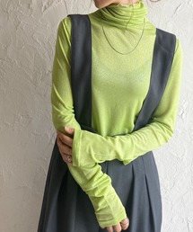 メロウハイネック長袖グリッターラメトップス