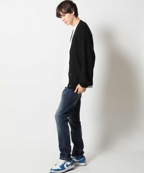 ARCADE(アーケード)の「バルキー畦編み ざっくり オーバーシルエット ルーズ カーディガン(カーディガン/ボレロ・メンズ・ケリーグリーン/ネイビー/ロイヤルブルー/パープル/マスタード/ブラック/グレイッシュベージュ/ライトグレー・M/L/LL)」の10枚目の写真