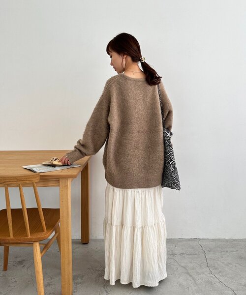 DISCOAT（ディスコート）の「【WEB限定】ダブルジャガードアーチロゴニット《ユニセックス》（ニット/セーター・レディース・ブラウン/ベージュ/チャコールグレー・FREE）」の13枚目の写真