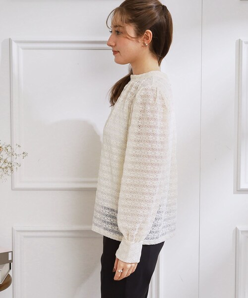 couture brooch（クチュールブローチ）の「◆モールレース前後2wayブラウス（シャツ/ブラウス・レディース・アイボリー・38/42）」の11枚目の写真