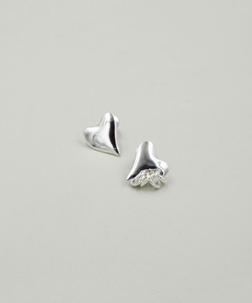 LAPUIS(ラピュイ)の「【LAPUIS】coil heart アシンメトリー コイルハート ピアス 233-220101(ピアス(両耳用)・レディース・マルチ/ゴールド/シルバー・FREE)」の11枚目の写真