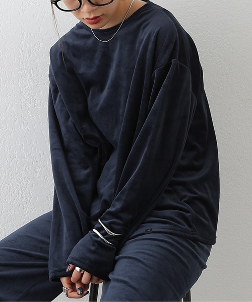 COLONY 2139(コロニートゥーワンスリーナイン)の「ベロア風パジャマ(ルームウェア/パジャマ・レディース・ネイビー/ダークグレー/グレイッシュベージュ・FREE)」の3枚目の写真