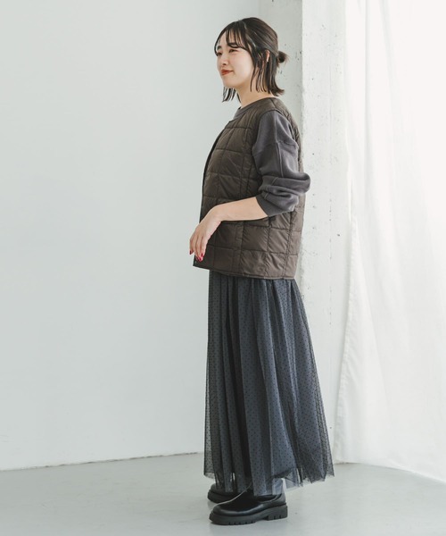 ITEMS URBANRESEARCH(アイテムズ アーバンリサーチ)の「TAION CREW-NECK BUTTON DOWN VEST(ダウンベスト・レディース・ブラック/カーキ/ブラウン系その他/オフホワイト・LARGE/X-LARGE/MEDIUM)」の21枚目の写真