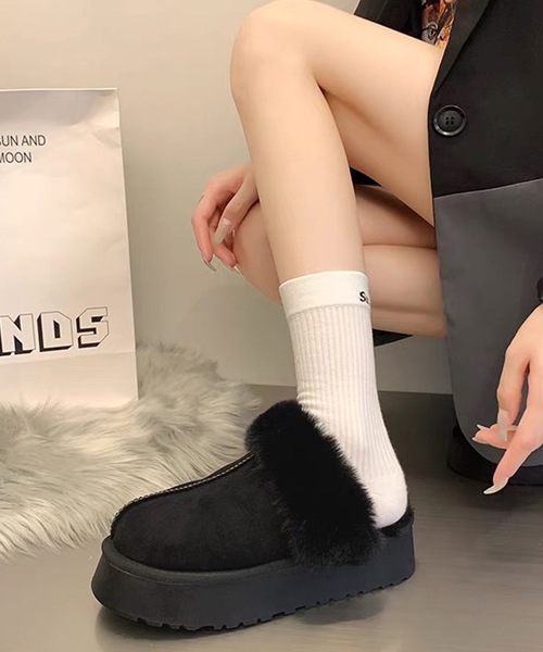 shopnikoniko(ショップニコニコ)の「ムートン スリッポン 厚底 スリッパ ムートンサンダル ムートンサボ(スリッポン・レディース・アイボリー/ブラック/キャメル・23.5/24/23)」の15枚目の写真