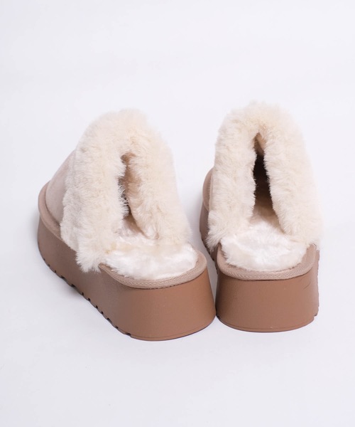 shopnikoniko(ショップニコニコ)の「ムートン スリッポン 厚底 スリッパ ムートンサンダル ムートンサボ(スリッポン・レディース・アイボリー/ブラック/キャメル・23.5/24/23)」の21枚目の写真