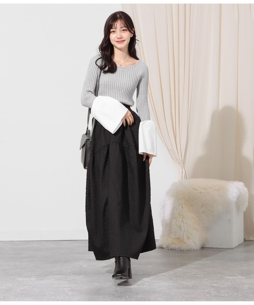 CHILLE（チル）の「袖切り替え ベルスリーブ ニット（ニット/セーター・レディース・ネイビー/グレー・FREE）」の7枚目の写真