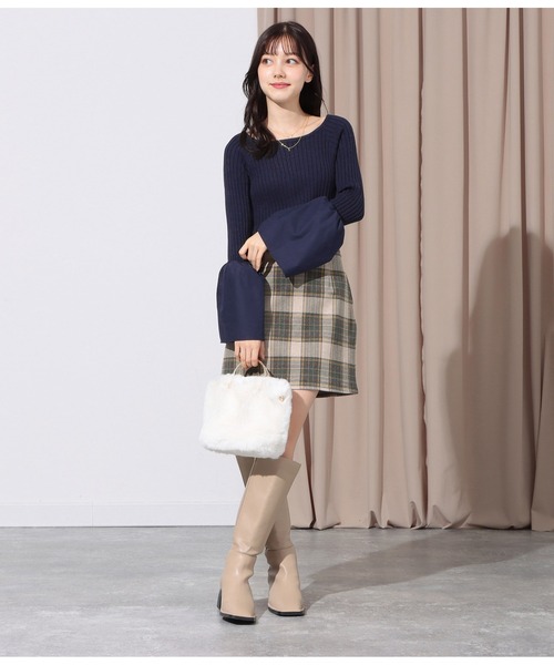 CHILLE（チル）の「袖切り替え ベルスリーブ ニット（ニット/セーター・レディース・ネイビー/グレー・FREE）」の13枚目の写真