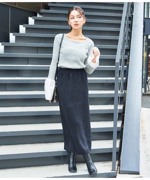 CHILLE（チル）の「袖切り替え ベルスリーブ ニット（ニット/セーター・レディース・ネイビー/グレー・FREE）」の20枚目の写真