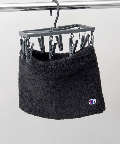 Champion（チャンピオン）の「たっぷりボリューム ファーフリース 裏ボア ネックウォーマー（ネックウォーマー/スヌード・メンズ・オフホワイト/ブラック・FREE）」の15枚目の写真