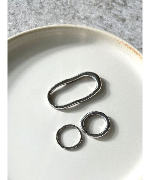 Ungrid（アングリッド）の「ニュアンスリングセット（リング・レディース・シルバー/ゴールド・FREE）」の10枚目の写真