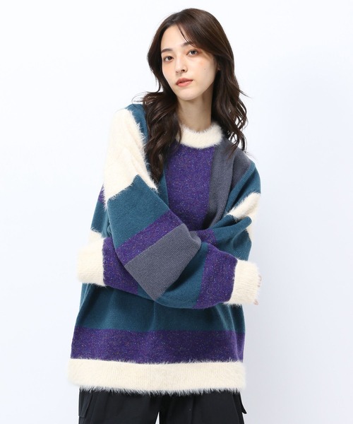 Anui（アニュイ）の「【UNISEX】バイカラーキカパターンニット（ニット/セーター・レディース・グレー系その他/ブルー系その他・MEDIUM）」の9枚目の写真