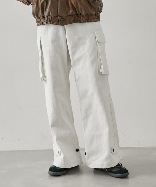 JUNRED(ジュンレッド)の「ユーロミリタリーカーゴフレアパンツ(カーゴパンツ・メンズ・ブラック/チャコールグレー/オフホワイト・L/M/S)」の9枚目の写真