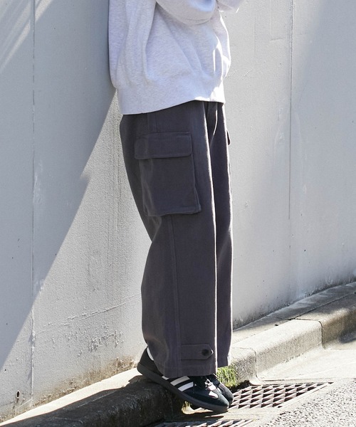 JUNRED(ジュンレッド)の「ユーロミリタリーカーゴフレアパンツ(カーゴパンツ・メンズ・ブラック/チャコールグレー/オフホワイト・L/M/S)」の22枚目の写真