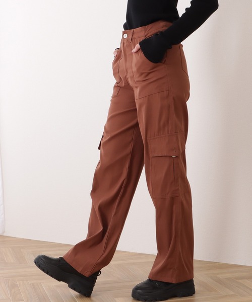 Lace Ladies(レースレディース)の「ハイウエスト ルーズ フィット ストレート カーゴ パンツ(カーゴパンツ・レディース・グリーン/ベージュ/アイボリー/ブラウン/ブラック・M/XL/L/S)」の13枚目の写真