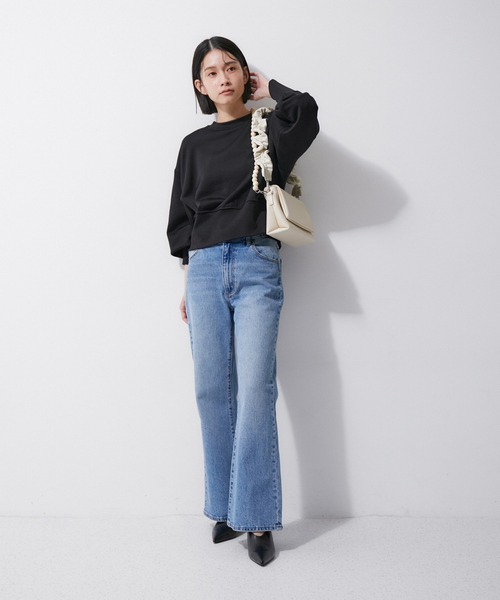 ADAM ET ROPE'（アダムエロペ）の「【サステナブル】コルセットライクジップスウェット（スウェット・レディース・ブラック/ピンク/グレー・FREE）」の7枚目の写真