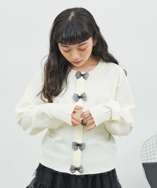 MERLOT（メルロー）の「オーガンジーリボンカーディガン（カーディガン/ボレロ・レディース・ナチュラル/レッド/ブラック・FREE）」の9枚目の写真