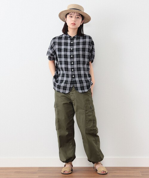 BEAMS BOY(ビームスボーイ)の「リネン チェック スタンドカラー シャツ(シャツ/ブラウス・レディース・ブルー/ブラック/ブラウン・ONE SIZE)」の15枚目の写真