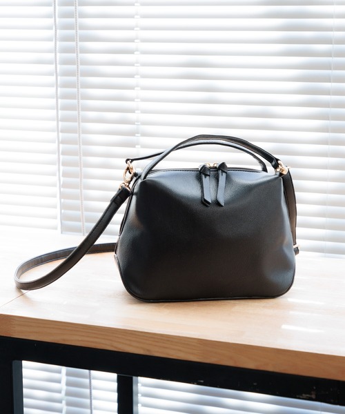 GLOBAL WORK（グローバルワーク）の「スペ軽お財布ショルダー/103951