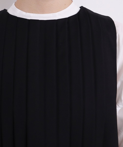 l'atelier du savon（アトリエドサボン）の「プリーツタック　ノースリワンピース（ワンピース・レディース・ブラック/グレー・FREE）」の10枚目の写真