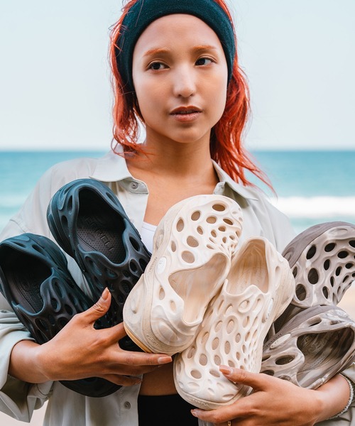 MERRELL(メレル)の「ハイドロ ネクスト ジェン モック(サンダル・レディース・ブラック/ホワイト系その他/コーラル・5/8/7/6)」の5枚目の写真