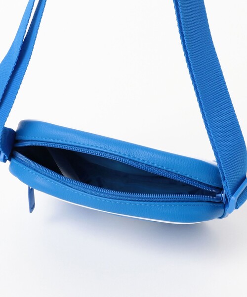 adidas（アディダス）の「adidas / アディカラー クラシック ミニエア