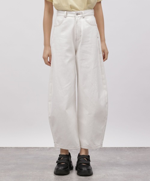 LAKOLE（ラコレ）の「カーブシルエットカツラギパンツ/ 112094（その他パンツ・レディース・オフホワイト/チャコールグレー・SMALL/MEDIUM/LARGE）」の19枚目の写真