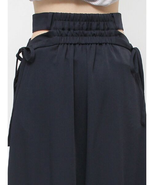 dazzlin(ダズリン)の「サイドオープンパンツ(その他パンツ・レディース・グレー/ネイビー/アイボリー・SMALL/MEDIUM)」の22枚目の写真