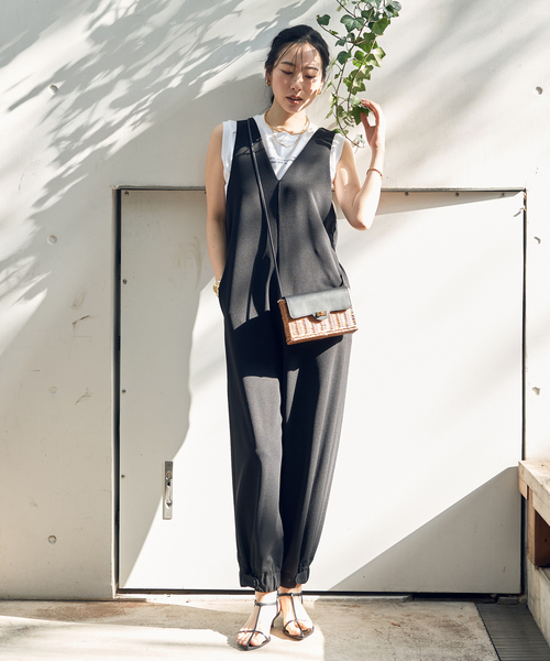 Rouge vif（ルージュヴィフ）の「【一部店舗限定】前後２WAYジョーゼットオールインワン（つなぎ/オールインワン・レディース・チャコールグレー/ブラック・フリー）」の14枚目の写真