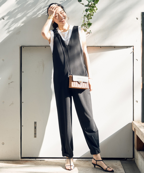 Rouge vif（ルージュヴィフ）の「【一部店舗限定】前後２WAYジョーゼットオールインワン（つなぎ/オールインワン・レディース・チャコールグレー/ブラック・フリー）」の17枚目の写真