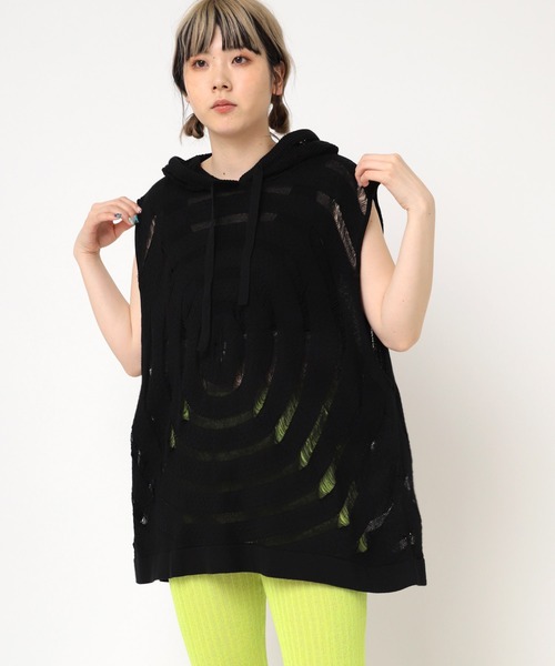 RNA（アールエヌエー）の「K2676 うずまきノースリフーディー（タンクトップ・レディース・ブラック/ピンク/ホワイト・MEDIUM）」の18枚目の写真