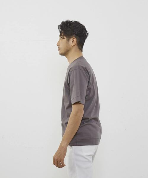 MEN'S MELROSE(メンズメルローズ)の「マーセライズドスムースVネックTシャツ(Tシャツ/カットソー・メンズ・ネイビー/キャメル/グレー/ホワイト・3/4/2)」の21枚目の写真