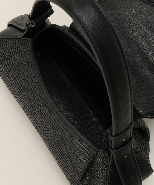 LE TALON（ルタロン）の「LE VERNIS/ル・ベルニ FOSSETE BAG234‐211‐512（ショルダーバッグ・レディース・ベージュ/ブラック・FREE）」の7枚目の写真