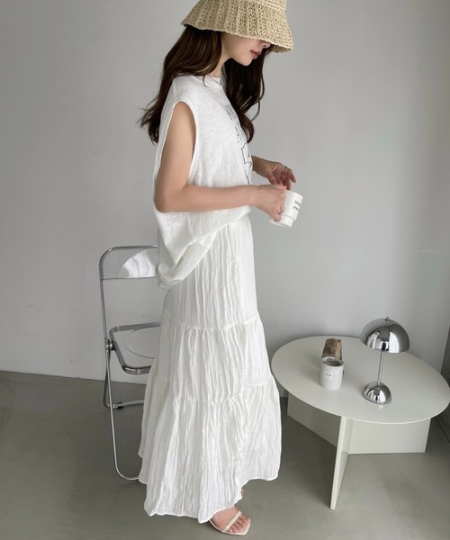 Ada.(エイダ)の「箔プリント ロゴ ノースリーブ トップス(Tシャツ/カットソー・レディース・チャコール/アイボリー/オフホワイト・FREE)」の11枚目の写真