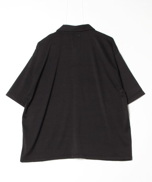 ROUGH TRADE（ラフトレード）の「RT-プリーツ半袖シャツ（シャツ/ブラウス・メンズ・アイボリー/ブラック・M/L/XL）」の3枚目の写真