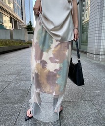 チュールレイヤードアート柄スカート