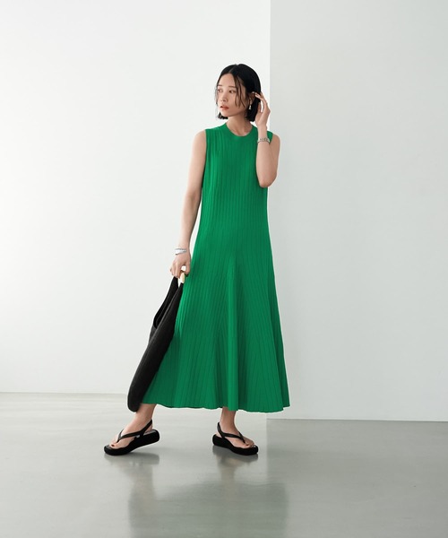 STYLE DELI(スタイルデリ)の「【LUXE】パネル編みフレアワンピース(ワンピース・レディース・グリーン/ブラック・SMALL/MEDIUM)」の18枚目の写真