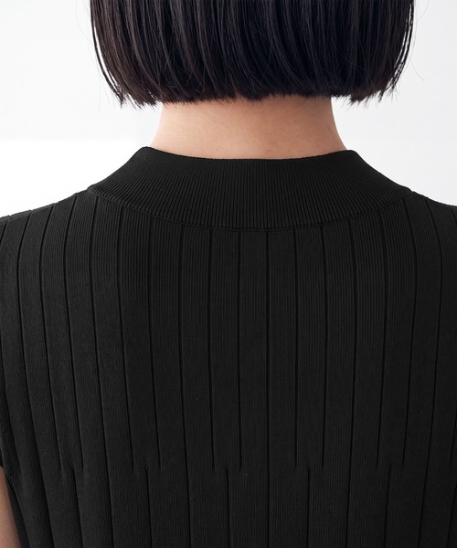 STYLE DELI(スタイルデリ)の「【LUXE】パネル編みフレアワンピース(ワンピース・レディース・グリーン/ブラック・SMALL/MEDIUM)」の7枚目の写真