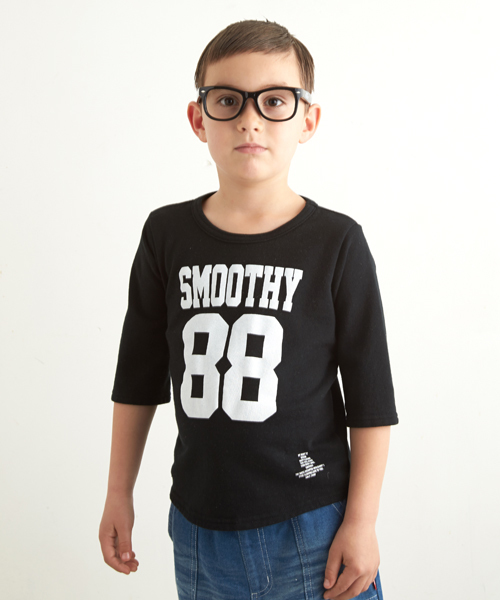 Smoothy（スムージー）の「Smoothy Foot ball 7sleeve T-shirts / スムージー フットボール7分袖 Tシャツ（Tシャツ/カットソー・キッズ・ブラック/ホワイト・120/130/90/150/140/110/100）」の2枚目の写真