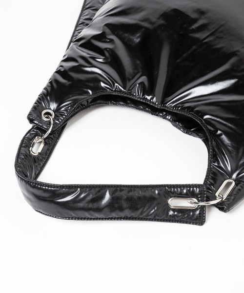 HARE(ハレ)の「パテット BIGショルダーバッグ(HARE)(ショルダーバッグ・レディース・ブラック/シルバー・FREE)」の13枚目の写真