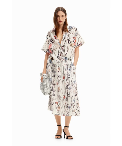 Desigual(デシグアル)の「ウォーターカラーフラワー シャツ(シャツ/ブラウス・レディース・ホワイト・S/M/L)」の3枚目の写真