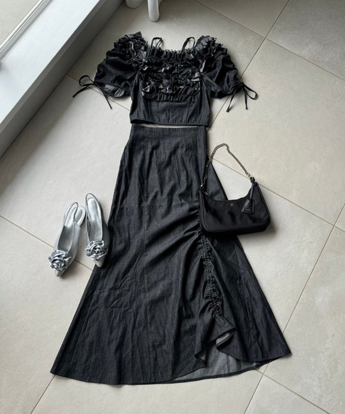 one after another NICE CLAUP（ワンアフターアナザーナイスクラップ）の「セットアップ対応/シャーリングブラウス（シャツ/ブラウス・レディース・ブラック系その他/オフホワイト/ブラック・FREE）」の5枚目の写真