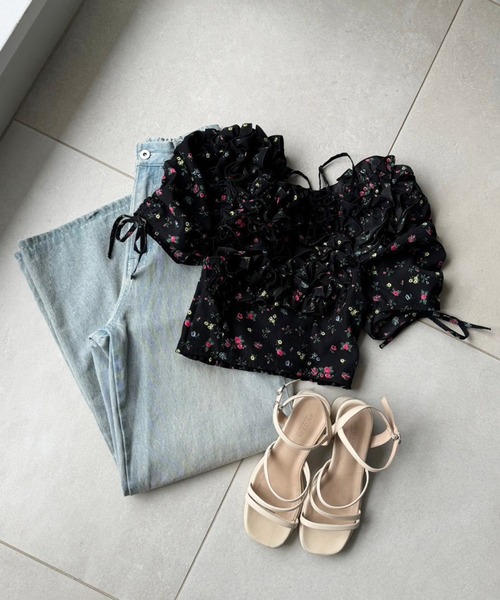 one after another NICE CLAUP（ワンアフターアナザーナイスクラップ）の「セットアップ対応/シャーリングブラウス（シャツ/ブラウス・レディース・ブラック系その他/オフホワイト/ブラック・FREE）」の7枚目の写真