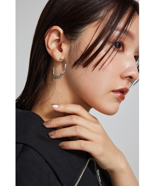 rienda（リエンダ）の「リエンダハートピアス（ピアス（両耳用）・レディース・ゴールド/シルバー・FREE）」の6枚目の写真