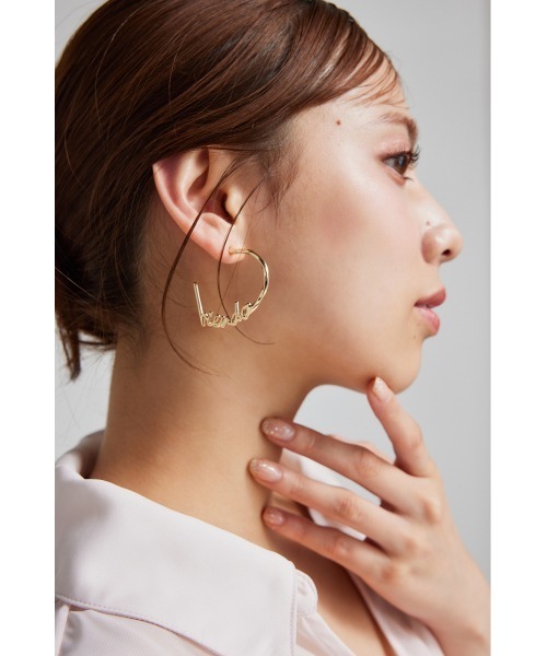 rienda（リエンダ）の「リエンダハートピアス（ピアス（両耳用）・レディース・ゴールド/シルバー・FREE）」の3枚目の写真