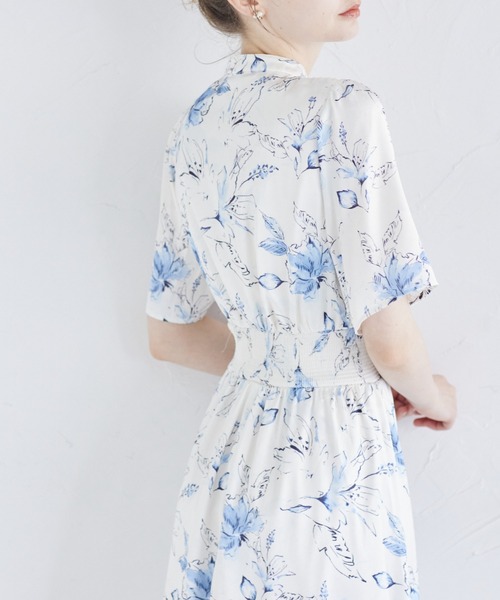 【セール】スリットスリーブ水彩ラインフラワープリントワンピース（ワンピース）｜tocco closet（トッコ クローゼット）