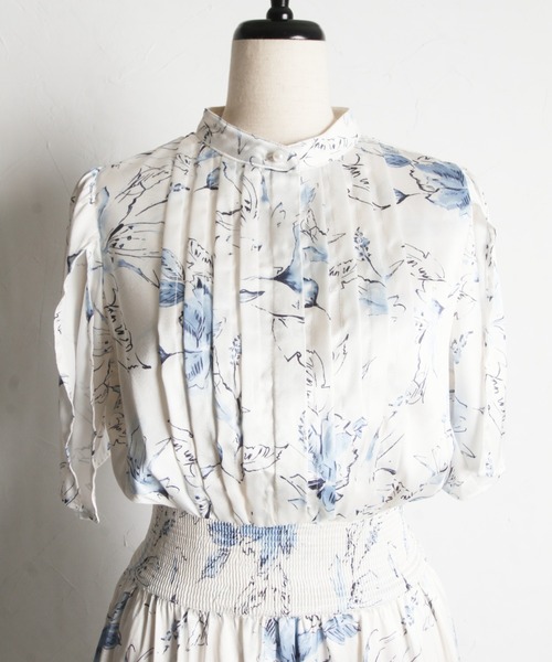 【セール】スリットスリーブ水彩ラインフラワープリントワンピース（ワンピース）｜tocco closet（トッコ クローゼット）