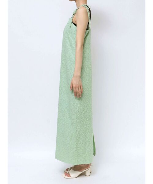 Ungrid(アングリッド)の「ジャカードキャミワンピース(ワンピース・レディース・グリーン/オフホワイト/ブラック・FREE)」の6枚目の写真