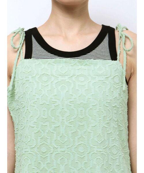 Ungrid(アングリッド)の「ジャカードキャミワンピース(ワンピース・レディース・グリーン/オフホワイト/ブラック・FREE)」の4枚目の写真