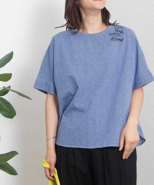 POU DOU DOU（プードゥドゥ）の「on my way home 刺繍ドルマンブラウス（シャツ/ブラウス・レディース・アイボリー/ブルー/オフホワイト・M）」の3枚目の写真